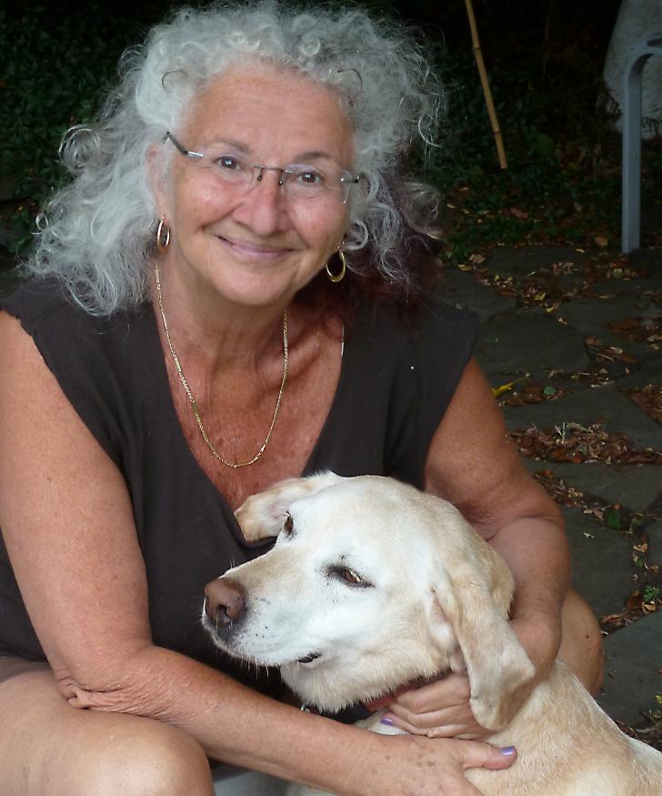 Name:  with Rosie 2012 for Suzie Banks Baum.jpg
Views: 224
Size:  79.1 KB